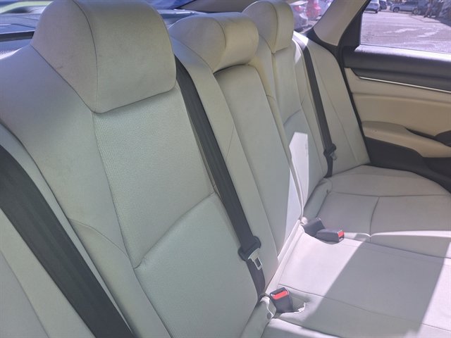 Used 2019 Honda Accord LX image 9