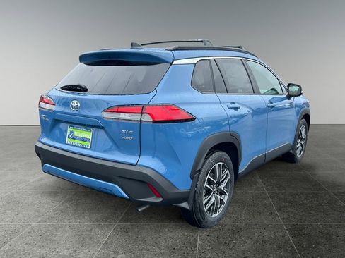 New 2026 Toyota Corolla Cross XLE image 7