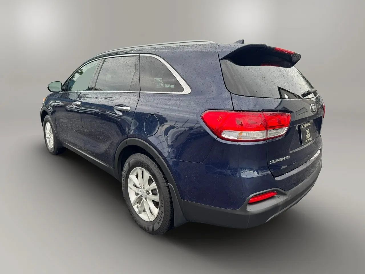 Used 2016 Kia Sorento FWD image 8