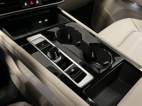 New 2026 Volkswagen Atlas SEL image 14