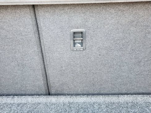 Certified 2023 Volkswagen ID.4 Pro AWD/4WD image 26