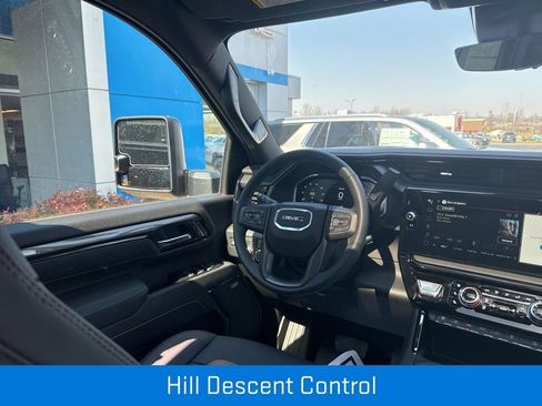 New 2026 GMC Sierra 2500 AT4 w/ AT4 Premium Plus Package AWD/4WD image 19