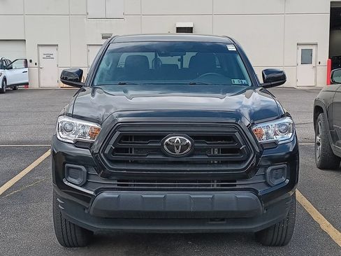 Used 2023 Toyota Tacoma SR AWD/4WD image 5