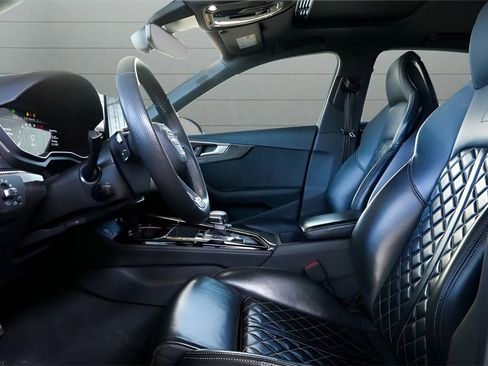 Used 2023 Audi S4 Prestige image 40