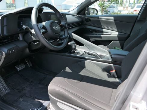 Certified 2025 Hyundai Elantra Sport w/ Cargo Package FWD image 12