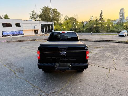 Used 2018 Ford F150 XLT w/ Equipment Group 302A Luxury AWD/4WD image 10