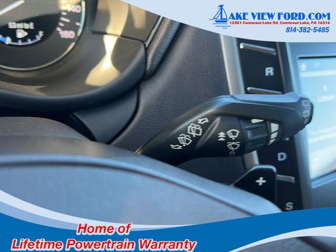 Used 2018 Lincoln MKC Select image 32