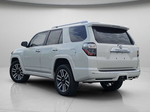 Used 2021 Toyota 4Runner Limited AWD/4WD image 25