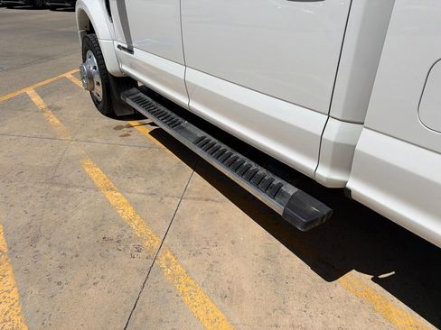 Used 2019 Ford F450 Lariat w/ Lariat Ultimate Package AWD/4WD image 14