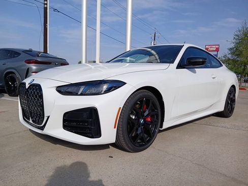 New 2025 BMW 430i Coupe w/ M Sport Package image 3
