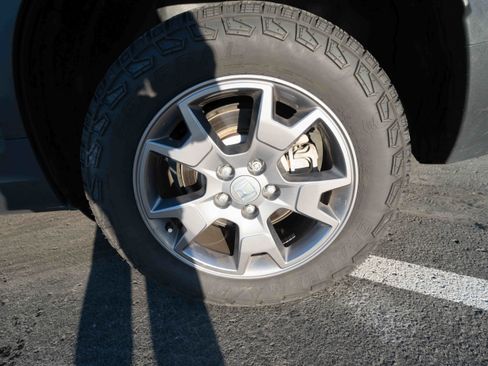 Certified 2024 Honda Passport TrailSport image 30