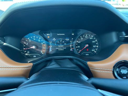 Used 2024 Jeep Compass Limited image 14