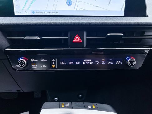 Used 2023 Kia EV6 Light image 22