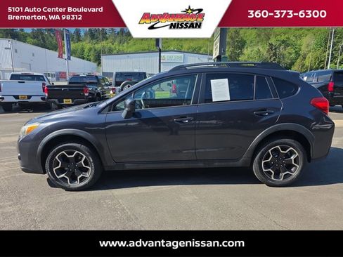 Used 2013 Subaru Crosstrek 2.0i Premium AWD/4WD image 2