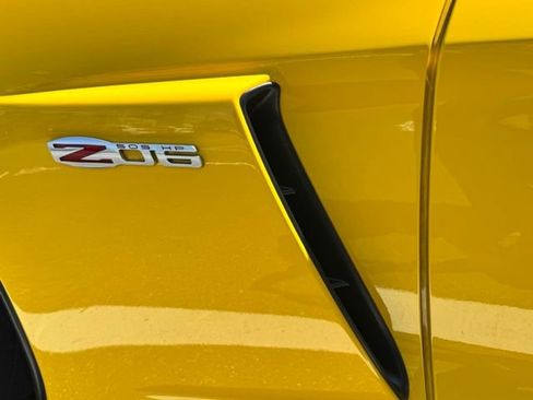 Used 2006 Chevrolet Corvette Z06 RWD image 15