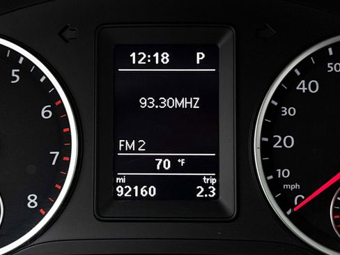 Used 2013 Volkswagen Tiguan SEL image 34