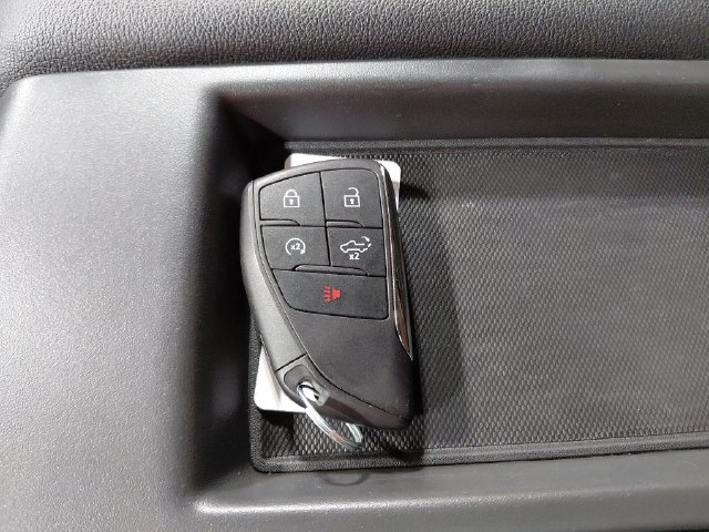 Used 2026 GMC Sierra 1500 SLT AWD/4WD image 34