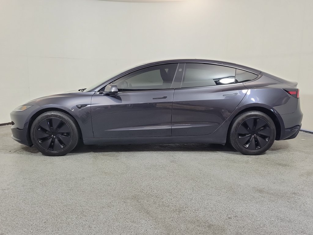 Used 2025 Tesla Model 3 Long Range AWD/4WD image 4