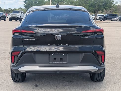 Used 2025 Buick Envista Preferred w/ Convenience II Package image 5