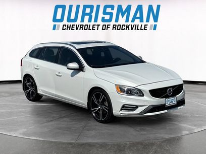 Used 2017 Volvo V60 T6 R-Design Platinum w/ Climate Package