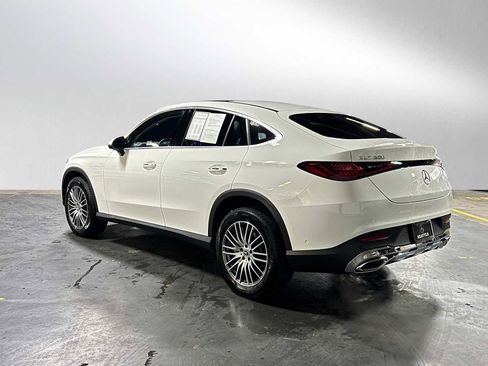 Certified 2025 Mercedes-Benz GLC 300 GLC 300 image 5