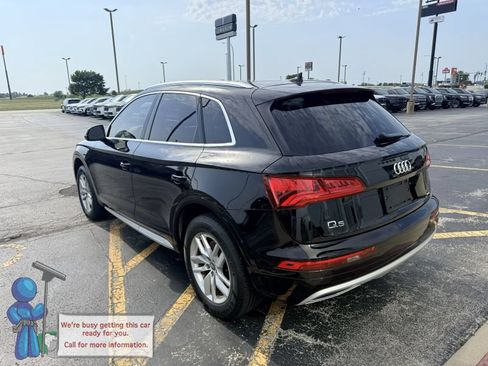 Used 2020 Audi Q5 2.0T Premium w/ Convenience Package AWD/4WD image 3