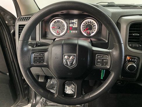 Used 2018 RAM 1500 Express image 13