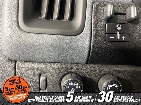 Used 2018 Chevrolet Colorado Z71 image 24