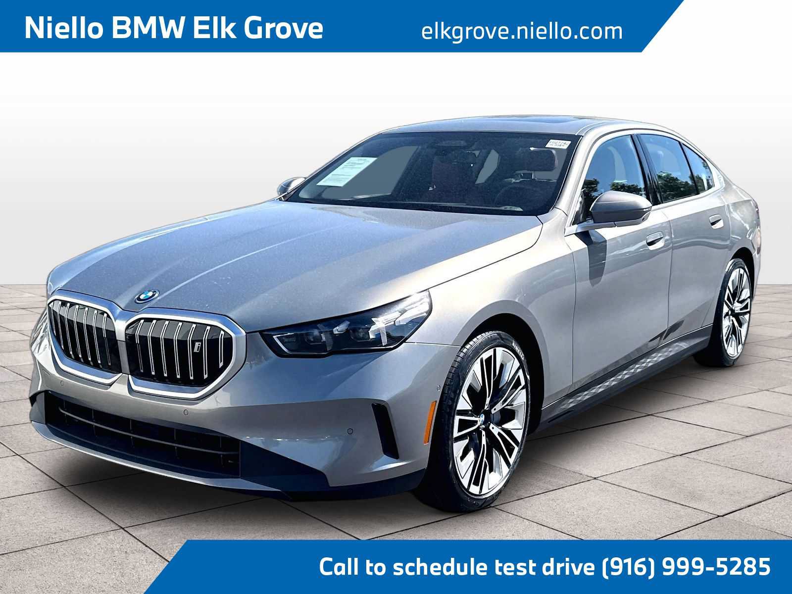 Used 2026 BMW i5 eDrive40 AWD/4WD image 1