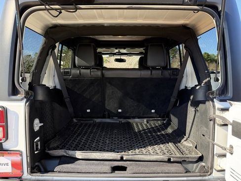 Used 2018 Jeep Wrangler Unlimited Willys Wheeler image 33