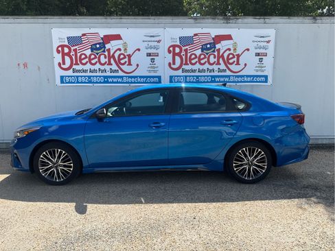 Used 2023 Kia Forte GT-Line FWD image 7