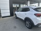 Used 2020 Buick Encore GX Essence w/ Experience Buick Package image 3