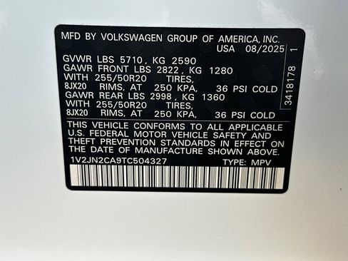 New 2026 Volkswagen Atlas SE image 26