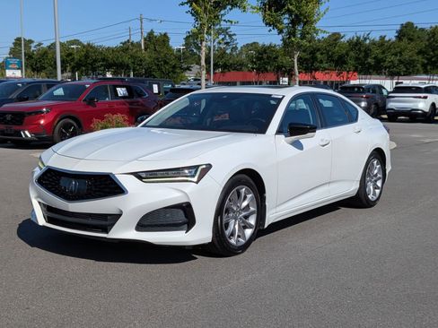 Used 2023 Acura TLX FWD image 7