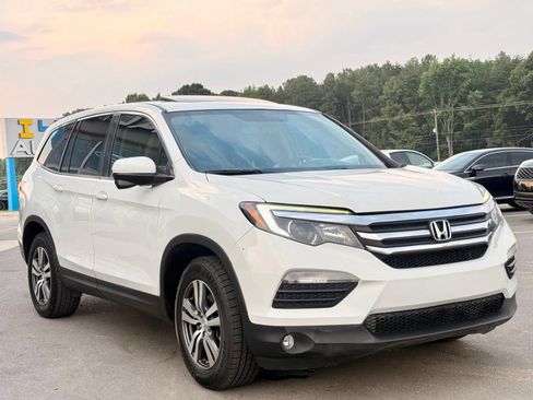 Used 2017 Honda Pilot EX-L image 4