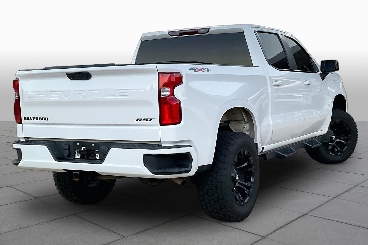 Used 2022 Chevrolet Silverado 1500 RST AWD/4WD image 14