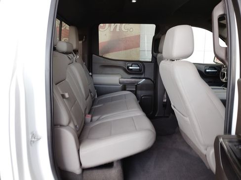 Used 2019 Chevrolet Silverado 1500 LTZ w/ LTZ Plus Package AWD/4WD image 15