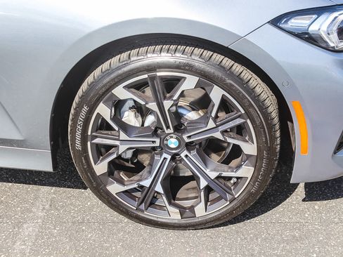 Used 2026 BMW 330i Sedan w/ Convenience Package RWD image 9