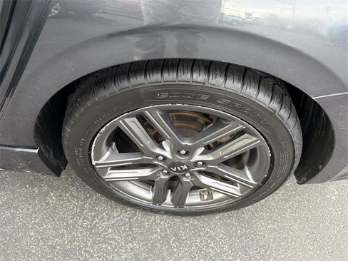 Used 2020 Kia Forte GT-Line w/ GT-Line Premium Package image 12
