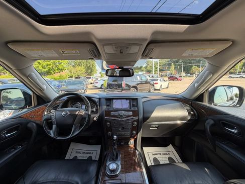 Used 2018 Nissan Armada SL w/ Moonroof Package AWD/4WD image 28