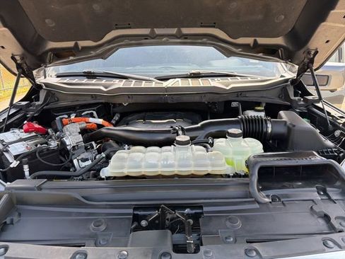 Used 2023 Ford F150 Limited image 40