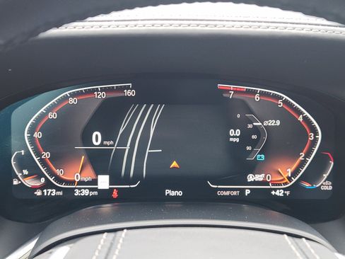 Used 2020 BMW 740i w/ Premium Package image 19