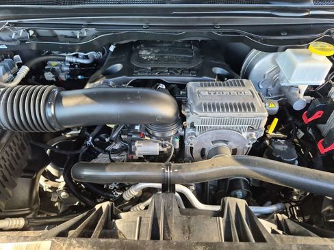 Used 2022 RAM 1500 Laramie RWD image 15