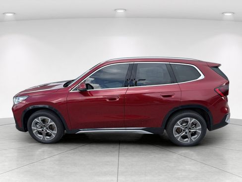 New 2026 BMW X1 xDrive28i w/ Technology Package AWD/4WD image 7