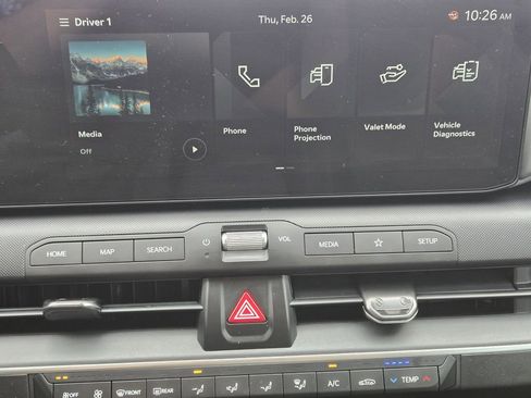 New 2025 Kia K4 LX image 12