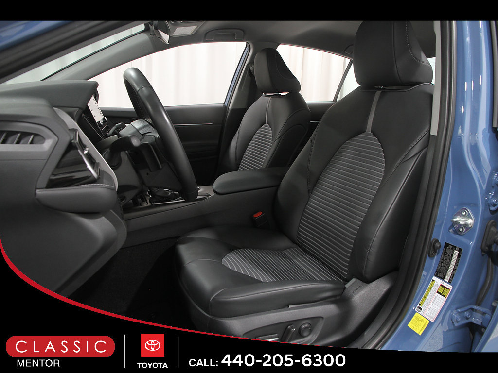 Certified 2024 Toyota Camry SE FWD image 5