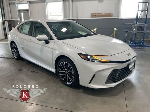 New 2026 Toyota Camry XLE image 1