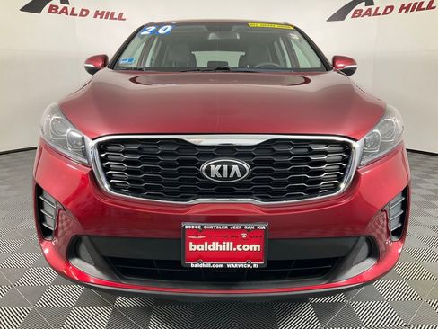 Used 2020 Kia Sorento LX image 2