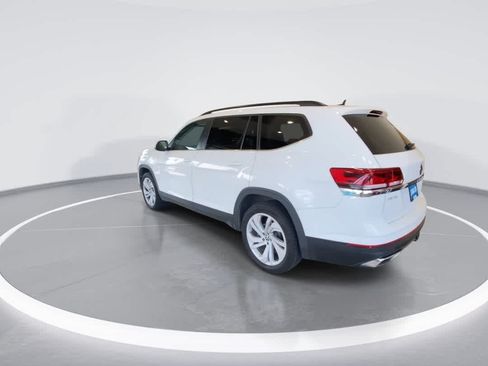 Used 2021 Volkswagen Atlas SE w/ Towing Package AWD/4WD image 6