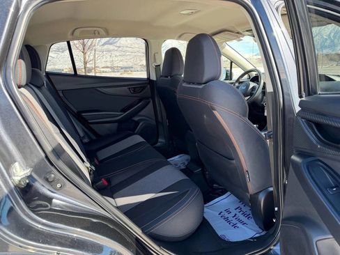 Used 2019 Subaru Crosstrek 2.0i Premium w/ Eyesight System image 16